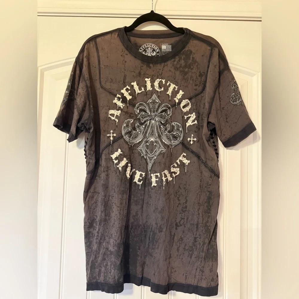 Affliction‎ Men's Grey/Black Graphic T-Shirt